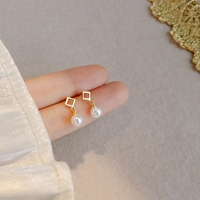 Korean Cute Ear Piercing Water Drop Earrings for Women Crystal Short Tassel Hypoallergenic Female Earrings Party Jewelry Brincos