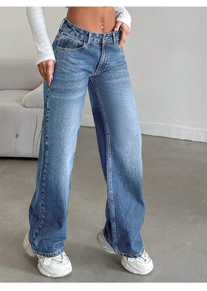 Elastic denim jeans 2025 new fashion low waist loose and trendy women's jeans.