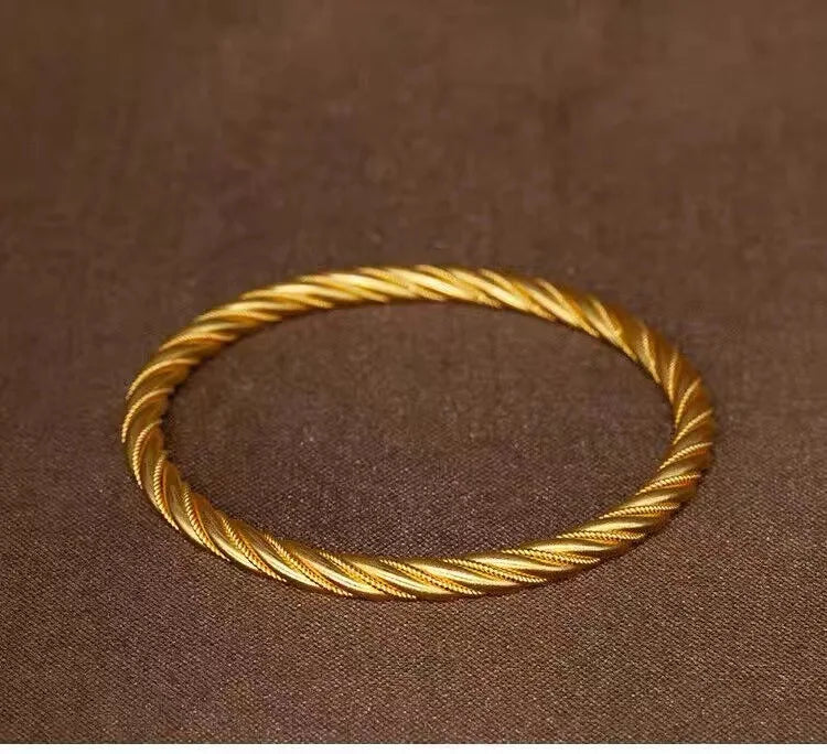 Real 18k Golden Fried Dough Twists Bracelet for Woman 18K No Demolding Fine Jewelry Luxury High-quality Bracelet.