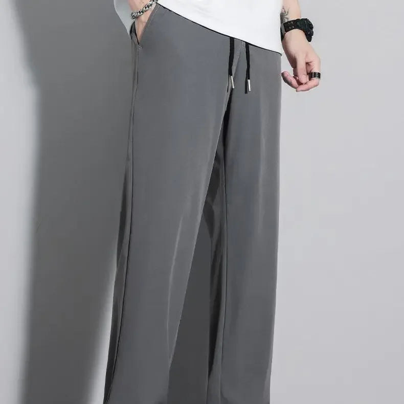 Herren-Freizeithose mit lockerer Passform, ultradünn, vielseitig, gerades Bein, sportlich, drapiert, Eisseidenhose, Sommer, leicht.