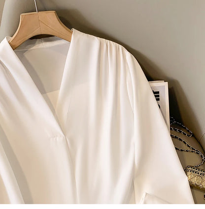 Big Size Women Shirts 2025 Spring Autumn Long Sleeve Office Lady V-Neck Solid Color Blouses Elegant and Youth Woman Tops.