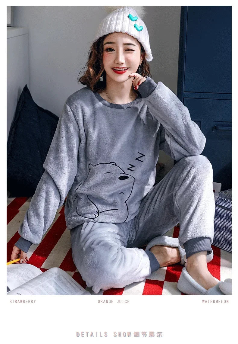 Thickened Warm Sleepwear for Winter Flannel O-Neck Girl Loungewear 2PCS Set Ladies Pajamas Long Sleeves Cartoon Bear Loungewear.