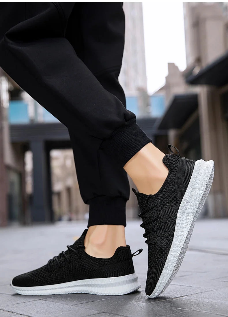 Fujeak Ultralight Running Shoes for Men Casual Breathable Mesh Sneakers Anti-slip Fashion Solid Colour Men's Shoes Plus Size 46.