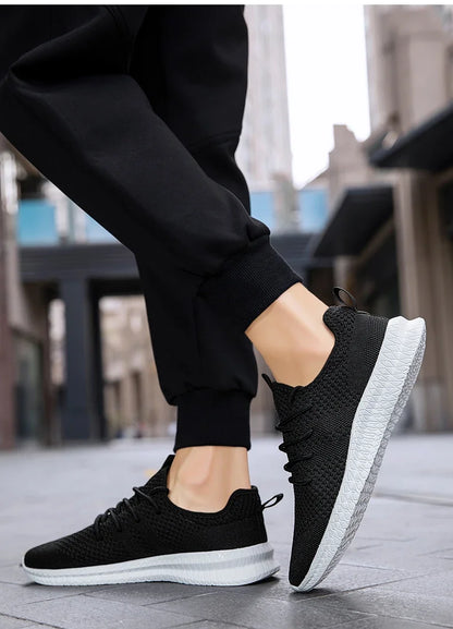 Fujeak Ultralight Running Shoes for Men Casual Breathable Mesh Sneakers Anti-slip Fashion Solid Colour Men's Shoes Plus Size 46.