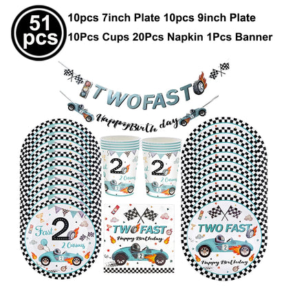 Rennwagen-Thema, zwei schnelle Jungen, Partydekorationen zum 2. Geburtstag für Rennwagen, karierte Flaggen, Rennrad, Einweggeschirr