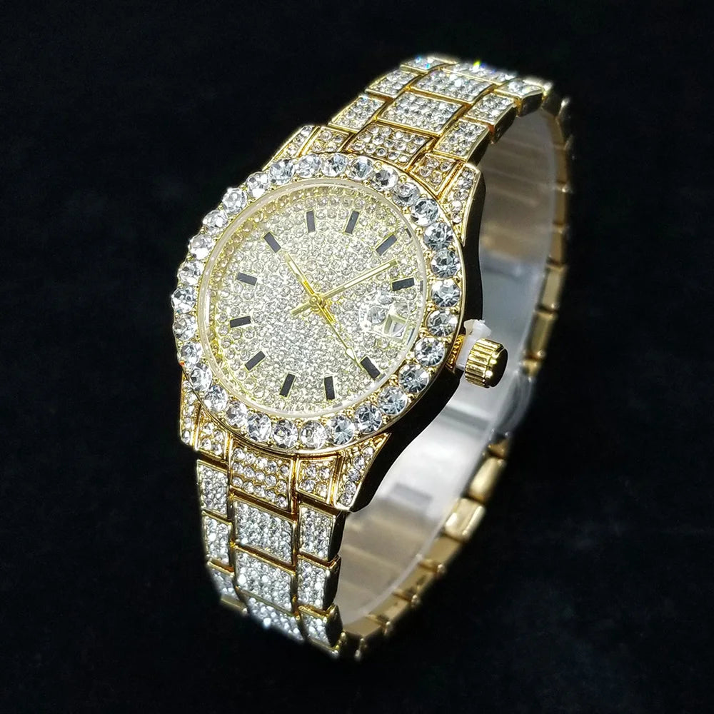Elegant Diamond Watches Female Fashion Silver Round Stainless Steel Quartz Watch Iced Out Shiny Waterproof Clock Gift for Women.