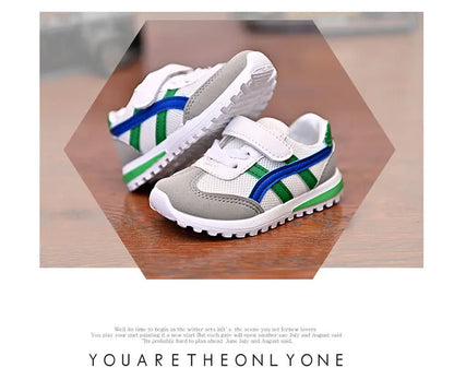 New Four Seasons Children's Sneakers Kids Shoes soft sole non-slip Casual Student Running Shoes Fashion Breathable baby shoe.