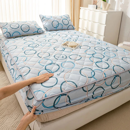 Waterproof Mattress Cover Cartoon Style Bed Covers Quilted Fitted Sheet постельное белье Thickened Bedspread(No Pillowcase)