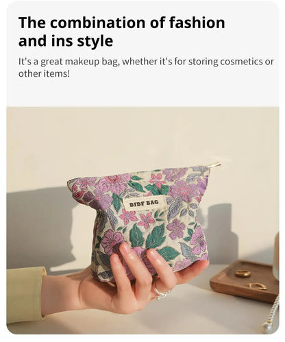 Women's Makeup Bag Small Vintage Purple Flower Large Capacity Cosmetic Lipstick Storage Bag Portable Coin Purse Commuter Clutch.