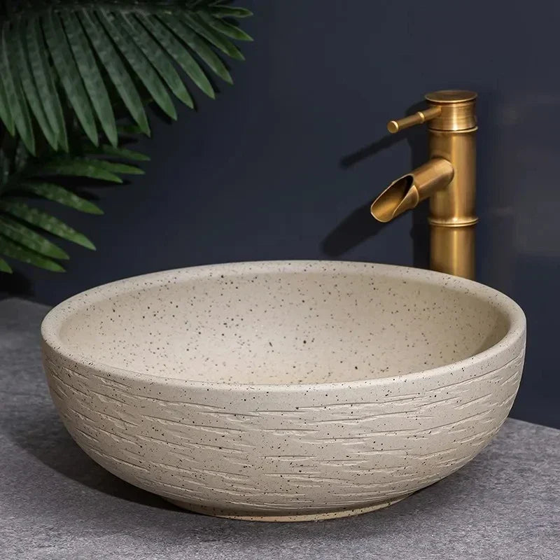 Säulenwaschbecken, Innenhof, integrierter Pool, bodenstehendes Inter-Plattform-Waschbecken, Balkon, Badezimmer, Sockelwaschbecken aus Keramik