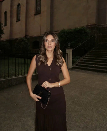 ETJ 2025 spring new  women's elegant fashion same color splicing small pleated hem high waist knit skirt.