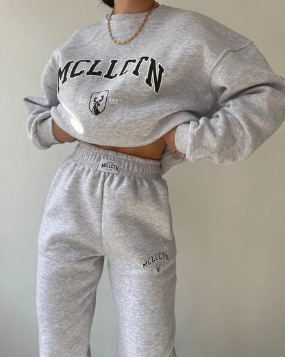 Warm Suit Autumn Winter Women Solid Set Elegant O-neck Pullover Hoodie And Pocket Trousers Two-Piece Set Lady Casual Loose Sets