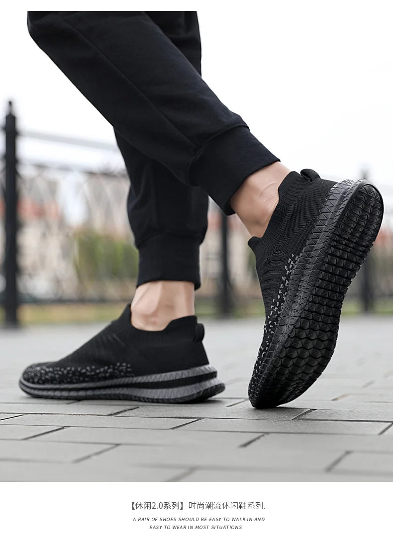Men Shoes Lightweight Sneakers Men Fashion Casual Walking Shoes Breathable Slip on wear-resistant Mens Loafers Zapatillas Hombre.