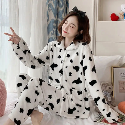 New Women's Autumn and Winter Warm Pyjamas Homewear Suit Coral Velvet Pajamas Girls Padded Thickened Sweet Flannel Homewear.