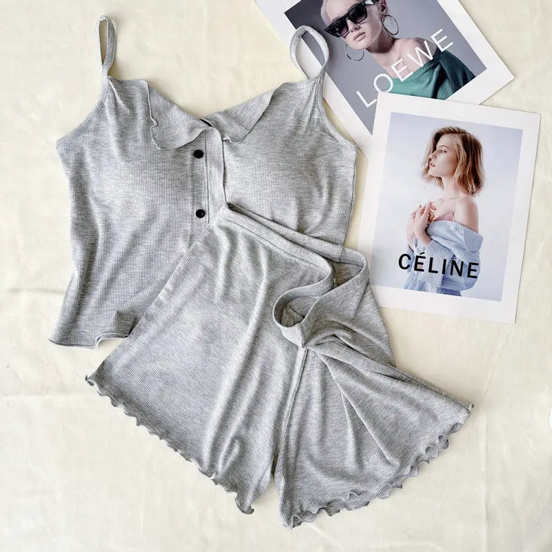 Conjuntos De Pijama Neue Sexy Baumwolle Sling Top Shorts Set Bh Pad Sommer Nachtwäsche Pyjamas Für Frauen Hause Tragen Nachtwäsche Anzug.