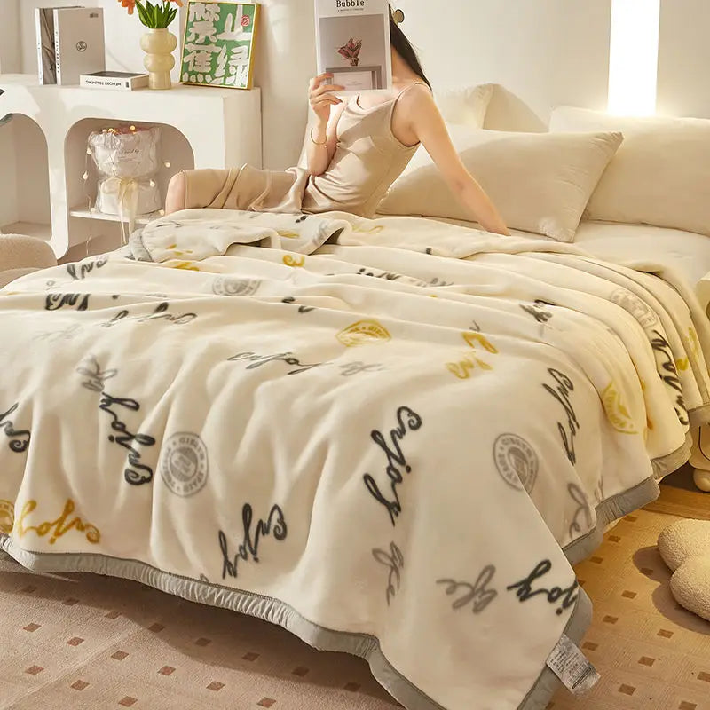 Red Rose Pattern Plush Blanket Upgraded Thickened Cold Resistant Quilt Multi Purpose Machine Wash Skin Friendly Bedding Sheet