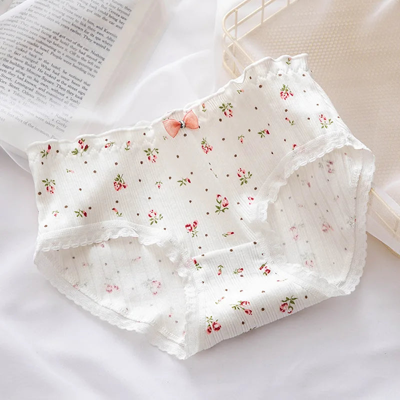5Pcs/set Pure Cotton Sweet Bow Lace Women Panties Mid-Waist Girls Briefs Floral Underpants Soft Shorts Sexy Female Lingeries.