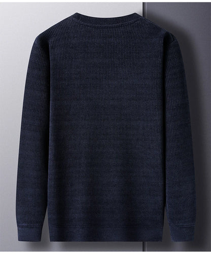 Fleece-Lined Knitted Pullover Sweater Casual Jumper for Men Insulated Warm Long Sleeve Thick Material Round Neck Design.