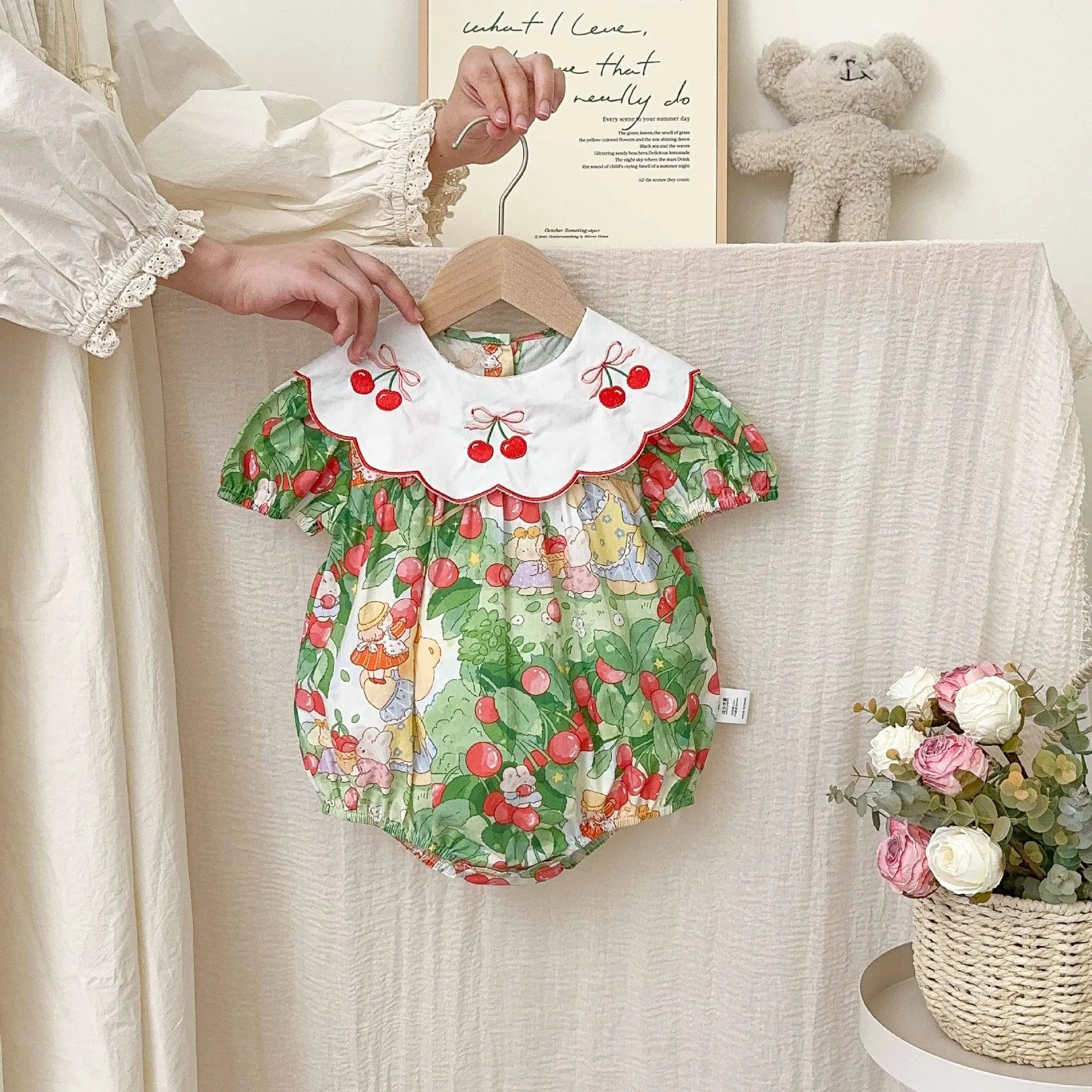 0-2 Jahre Baby Mädchen Kleidung Peter Pan Kragen Kleinkind Mädchen Body & One Piece Bunny Print Baby Mädchen Kleidung.