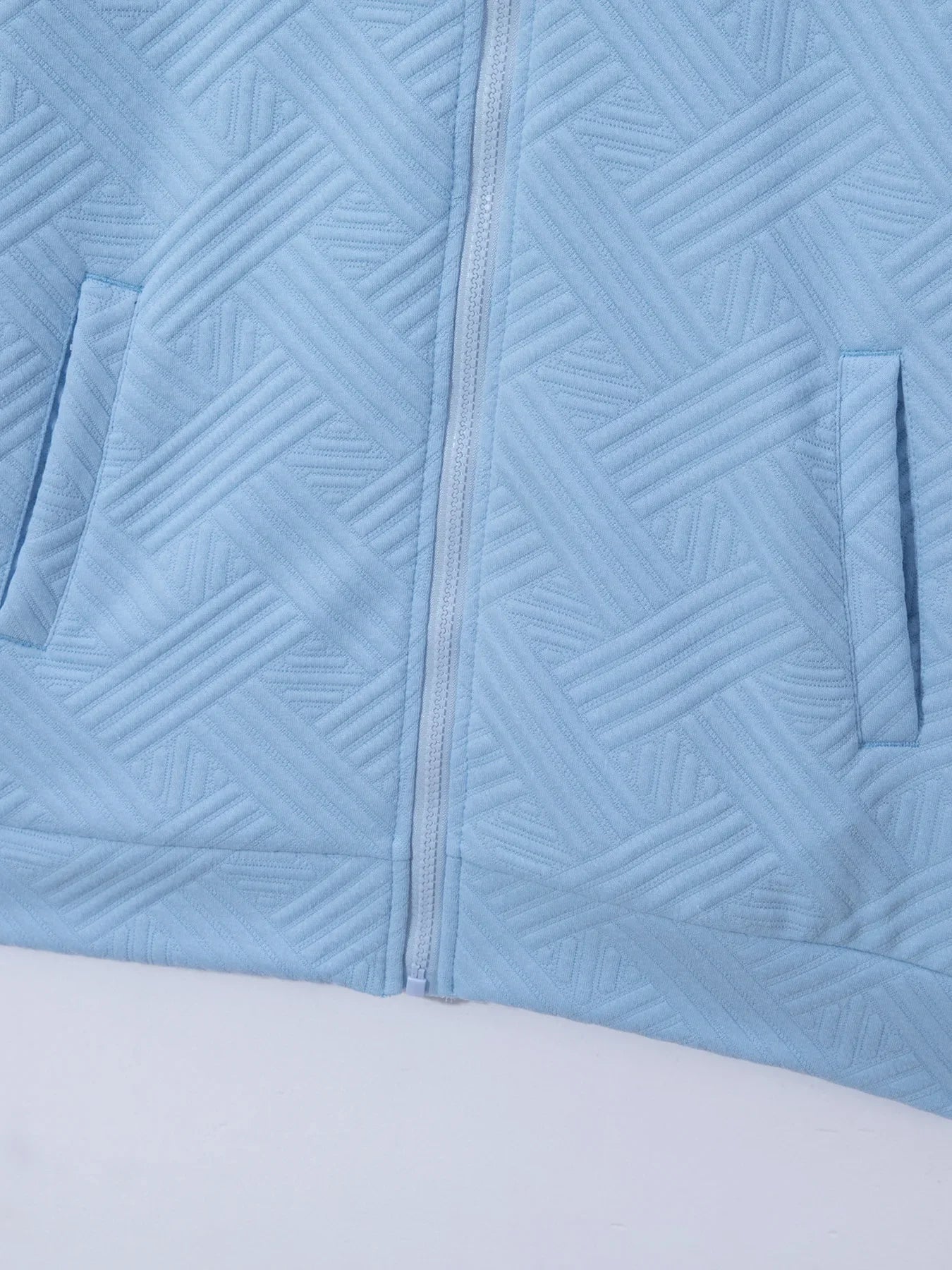 Men's Summer New Style Solid Color Knitted Short Sleeve Cardigan with Long Pants Casual Set Sporty Look from Mainland China.