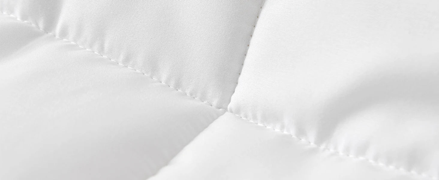 Good Nite Winter 460 GSM Extra Thick Quilt  - et Warm Winter  - et Soft and Cozy Blanket White.