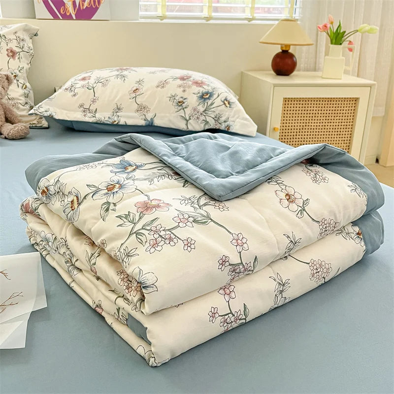 Printed Thin Duvet Skin-friendly Comforter 100x150cm for Kids Quilt Soft Bedspread Summer Blanket edredones (No Pillowcase)