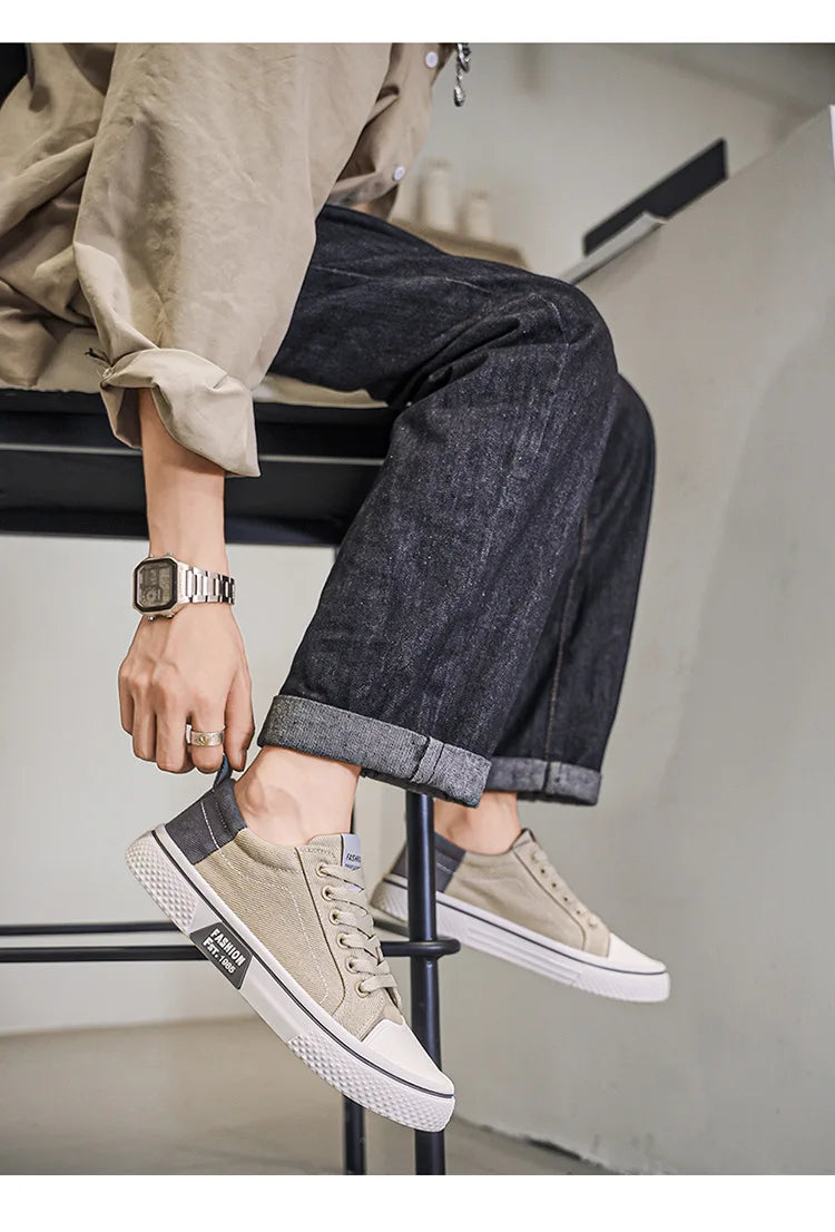 Atmungsaktive Herren-Skateschuhe aus Segeltuch mit weicher Sohle, lässige Turnschuhe, trendige, vielseitige, leichte, rutschfeste Slip-On-Sportschuhe, Größe 37–48