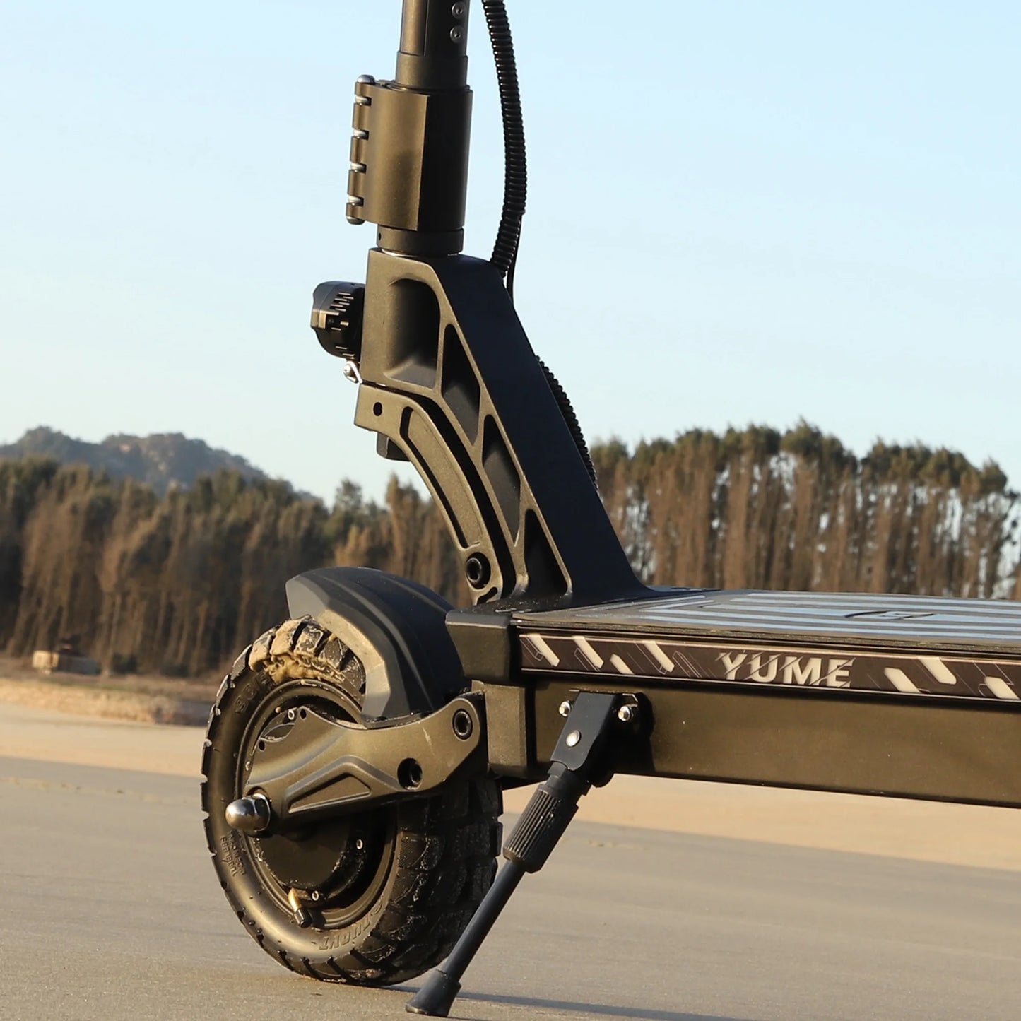 YUME HAWK Electric Scooter,  1200W*2 Powerful Motor 60V 22.5Ah Battery 70km/h Max Speed 10x3.15' Tubeless Tires Adult Escooter.