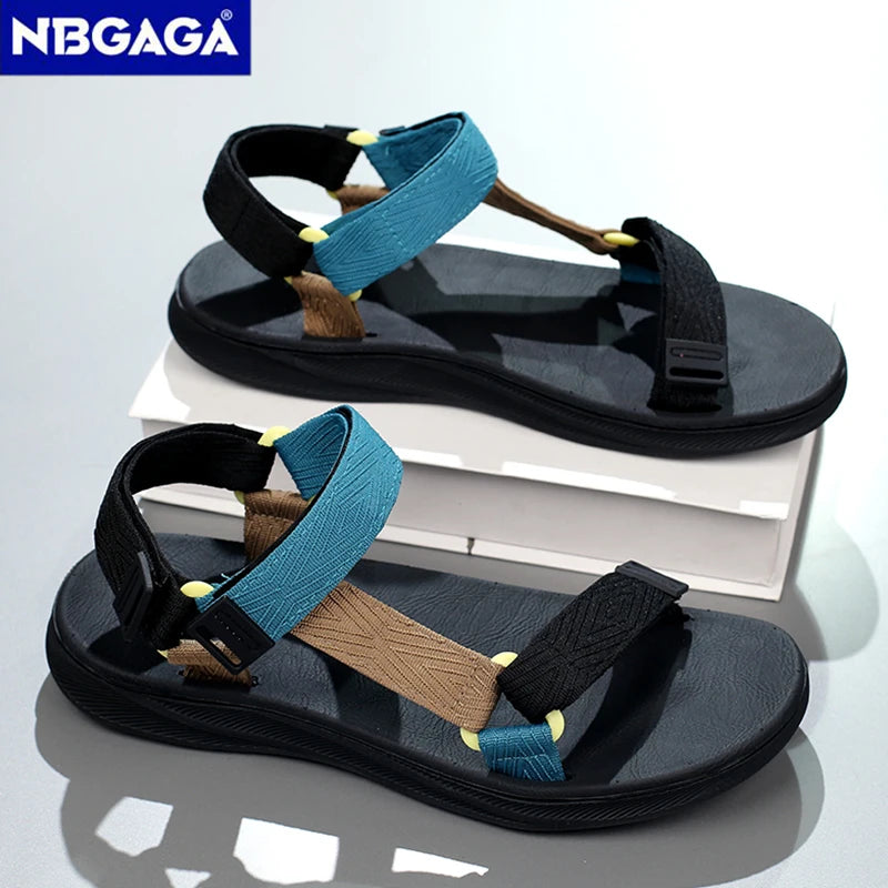 Classic Black Men Sport Sandals Summer Leisure Beach Holiday Sandals Outdoor Antiskid Breathable Flat Sandals Shoes.