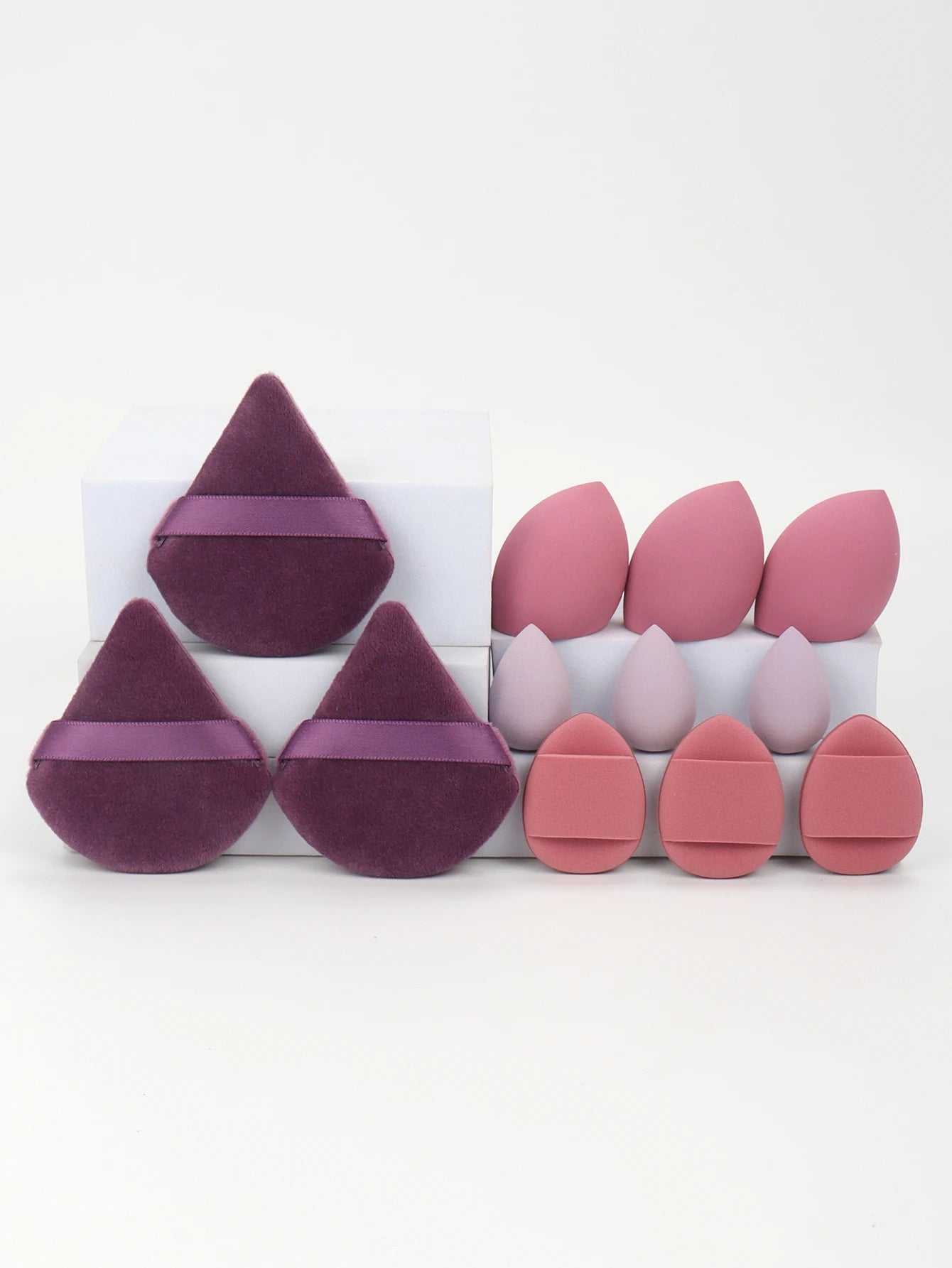 12-Piece All-Purpose Makeup Sponge Set, Made of 3 Loose Powder Puffs, 3 Mini Air Cushion Puffs, 3 Beauty Eggs and 3 Mini Beauty.