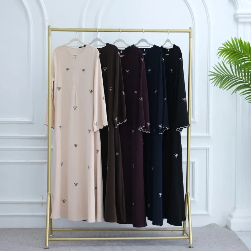 Luxus Dubai Schmetterling Stickerei Abaya Muslimische Frauen Modest Kleid Islamischen Femme Urlaub Outfit 2025, Mode Türkei Kaftan Robe.