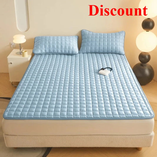 New class A skin-friendly padded cotton curve grid waterproof mattress mattress mattress protective mat.