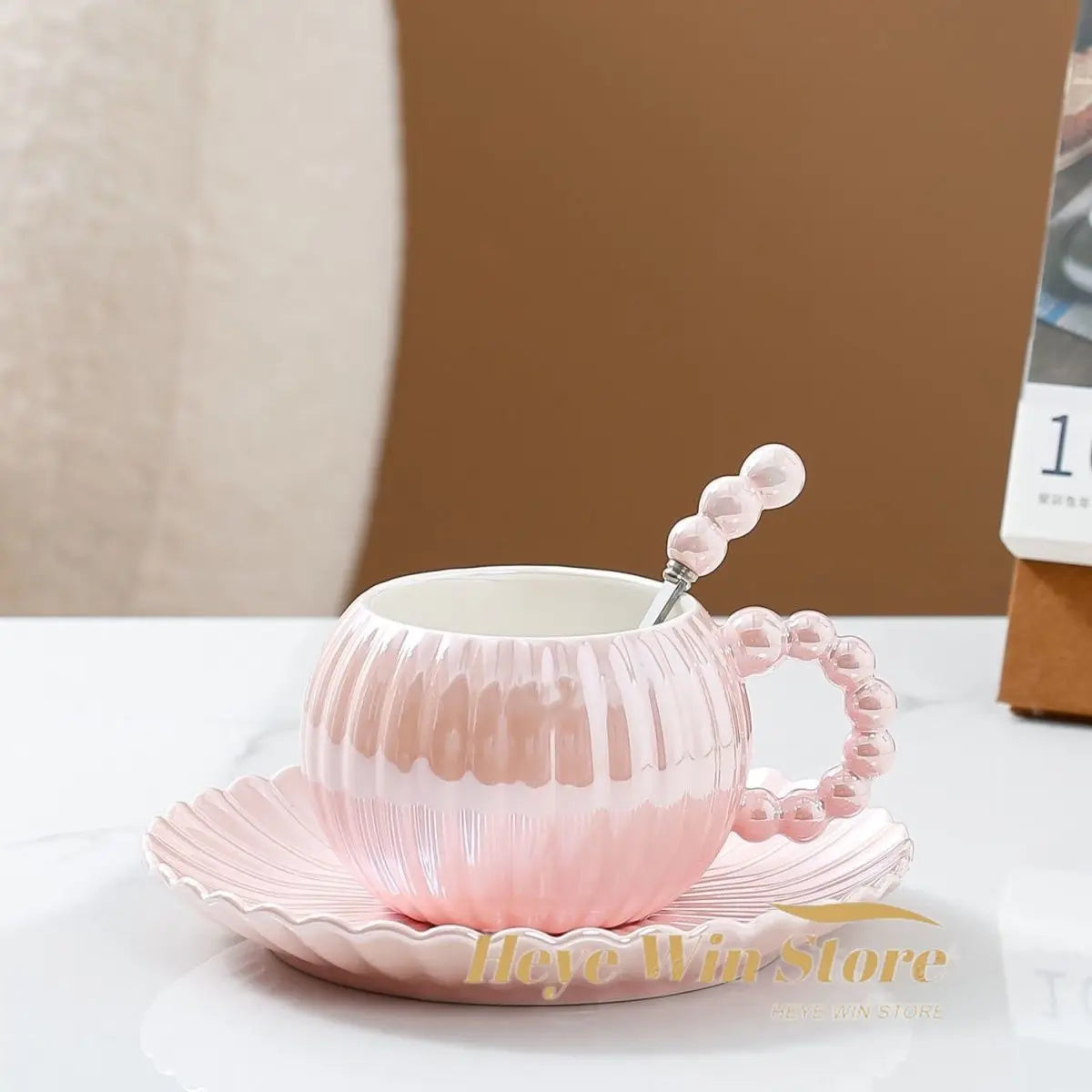 Light Luxury High Aesthetic Pearl Glazed Coffee Cup and Plate Set European Ceramic Afternoon Tea Cup Plate with Spoon Home Use.