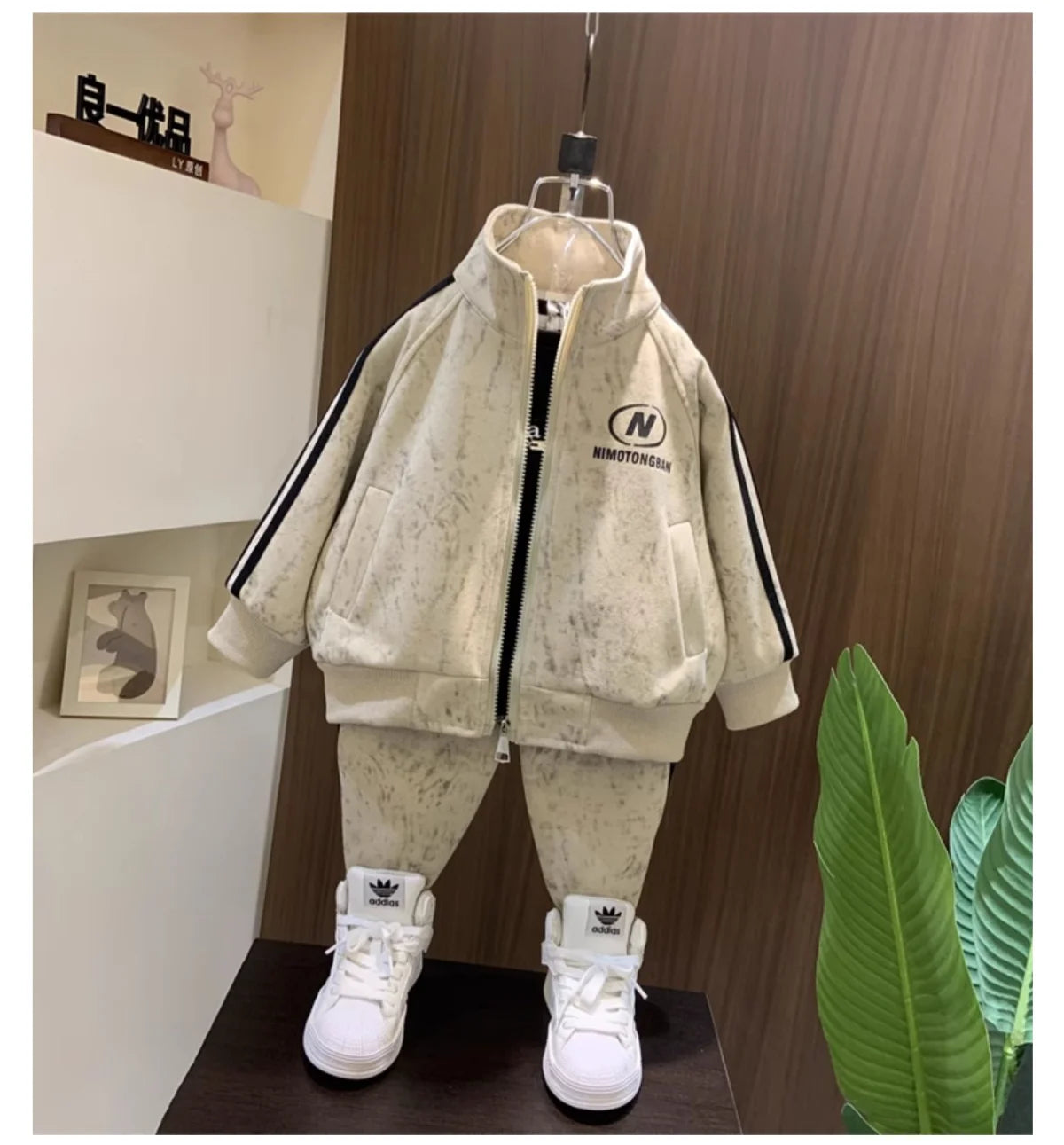Spring and Autumn Boys' Sportswear Set 2025 New Children's Baby Clothes Set Kids Coat Pants 2pcs.