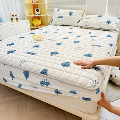 Thick Mattress Cover Cartoon Style Bedspread Quilted Bed Cover for Home Adults Kids Bed Linen fundas de colchón (No Pillowcase).