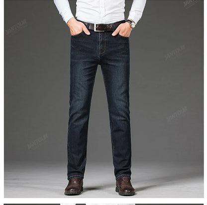 Baumwolle Herren Jeans Denim Hosen Marke Klassische Kleidung Overalls Gerade Hosen für Männer Schwarz Oversize Große Größe 35 40 42 44 46.
