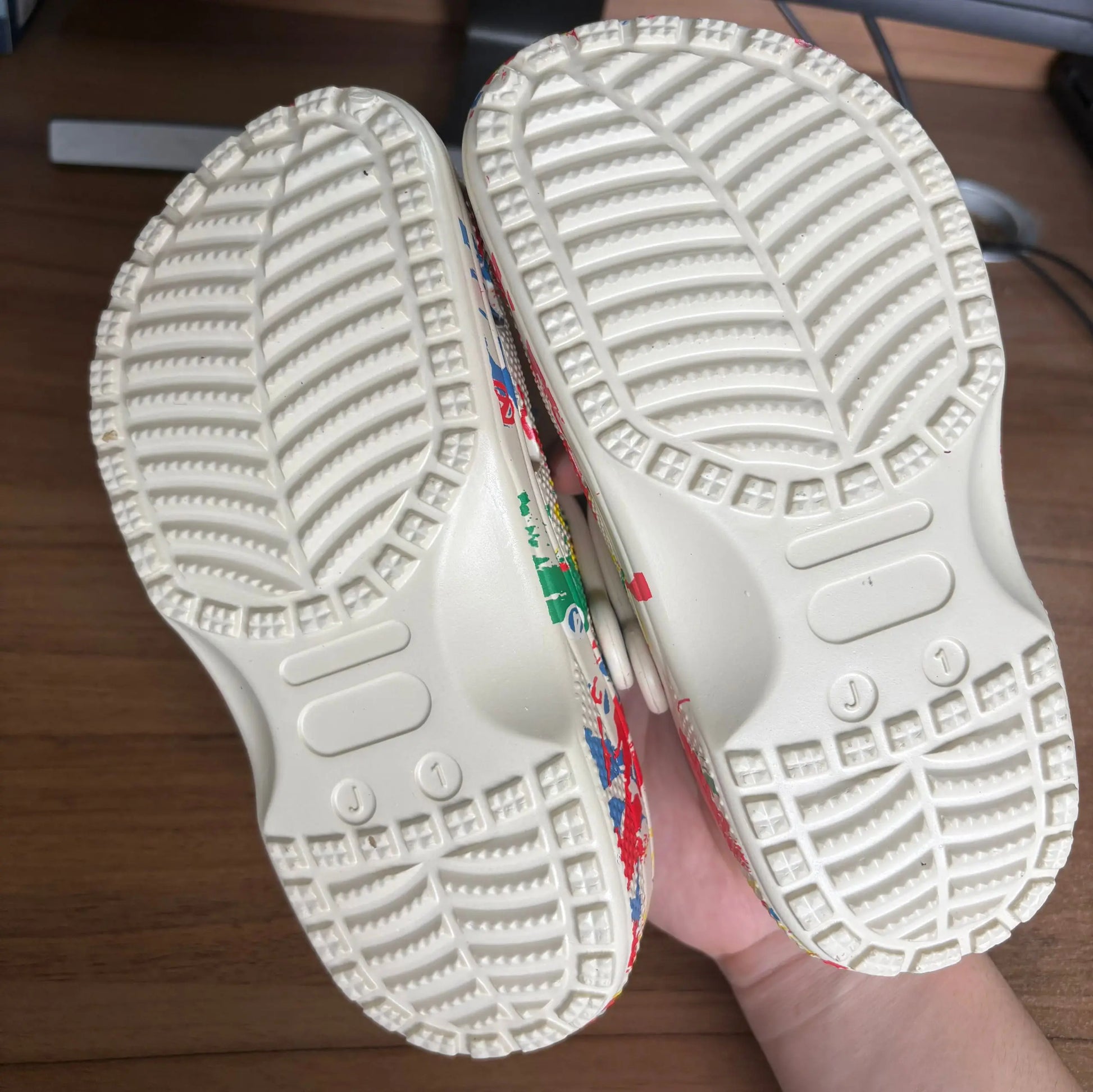 Children Slippers The Avengers Anime Disney Marvel Kawaii Hole Sandals Eva Beach Breathable Shoes Outdoor Non Slip Comfort Gifts.