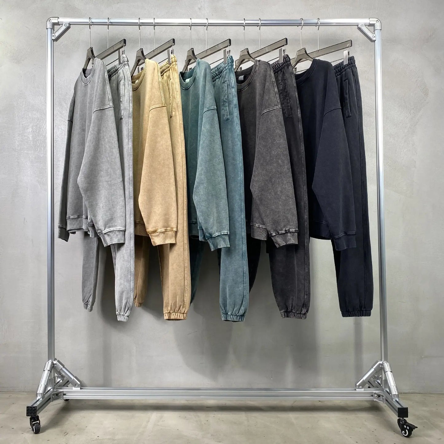 Vier Jahreszeiten Neue Mode Für Männer Casual Trendy Amerikanischen Gewaschen Gewachst Lose Einfarbig Hosen Gerade Jogger Hosen Männliche Hosen.