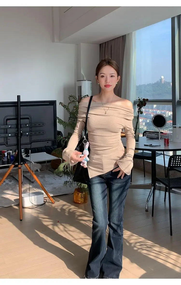 Irregular Waist Pleated Long Sleeve Base Shirt Spring T-Shirt Women's Spicy Girl One Shoulder Top Fashionable Casual Wear.