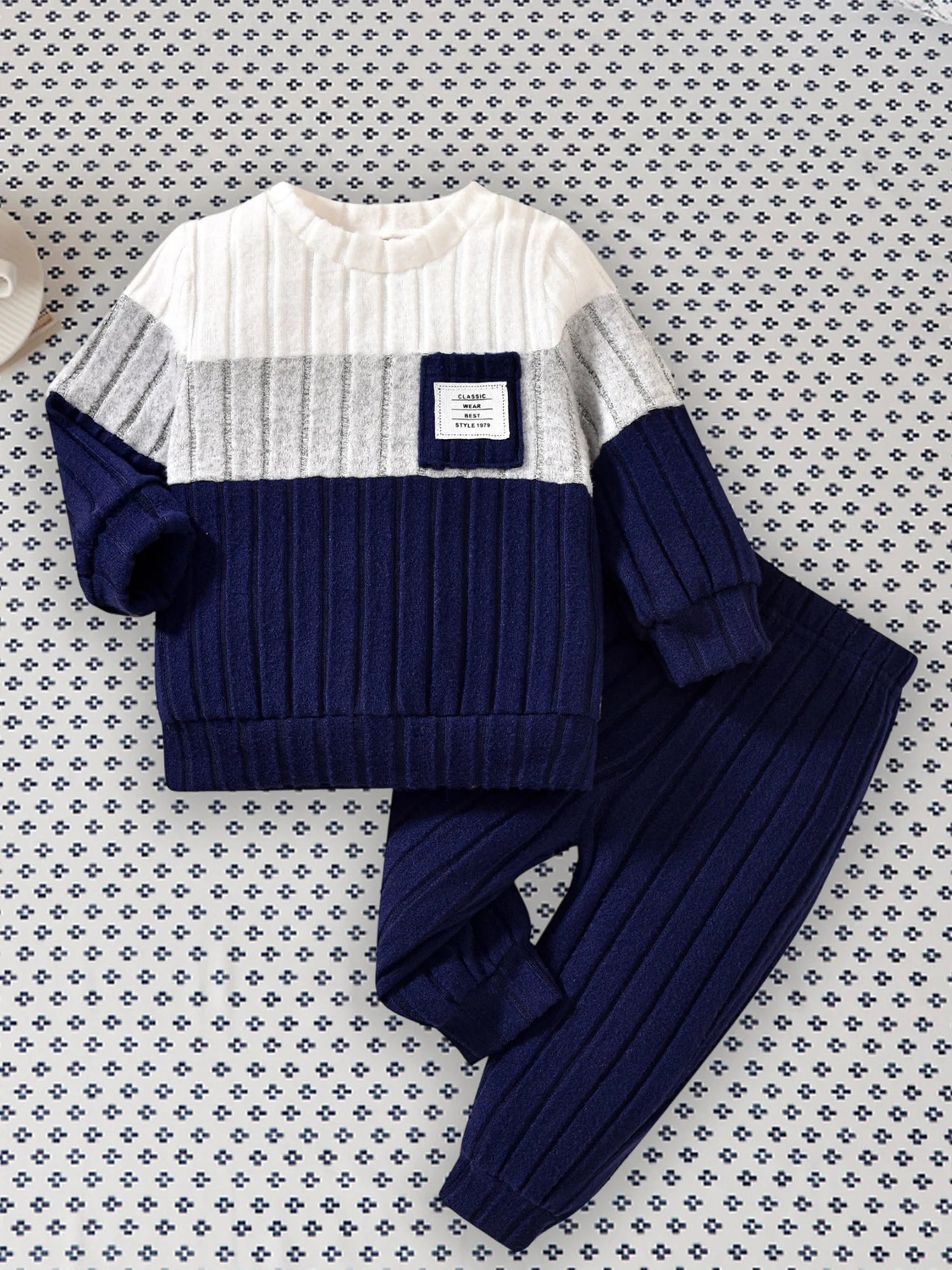VISgogo 0-3 Years Boys Fall 2Pcs Clothes Sets Long Sleeve O Neck Patchwork Pullover Solid Color Pants.