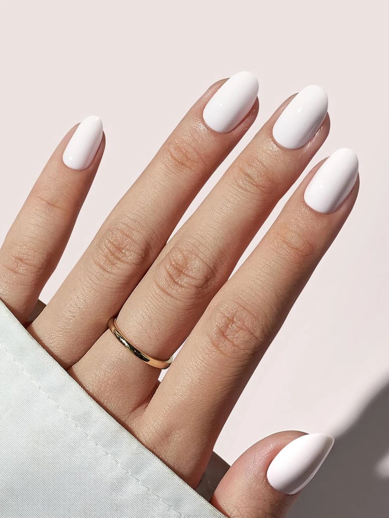 ARTAUG 24PCS Press On Nails Short Almond Wine Red High Saturation Fake Press On Nails  Korean Press On Nails Valentine'S Day.