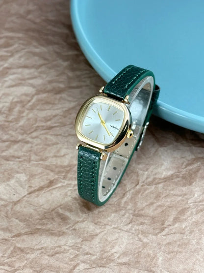 Hot Sale Women Watch Simple Small Dial Quartz Watches Luxury Ladies Gift Wristwatch Fashion Student Leather Strap Clock Relógio.