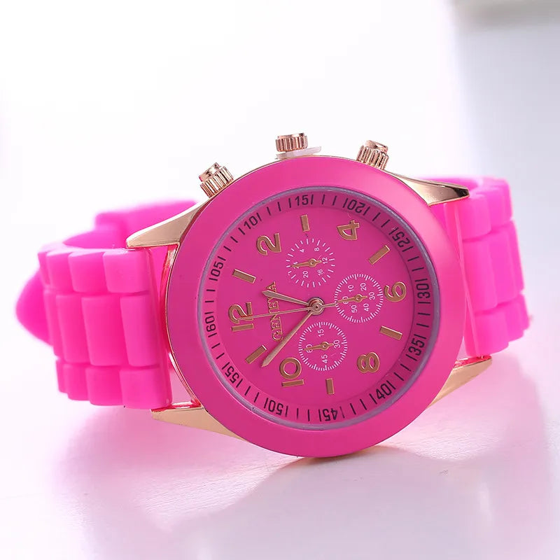 2025 New Fashion Luxury Brand Women's Watch Silicone Strap Quartz Wrist Watch for Female Relogio Feminino Zegarki.
