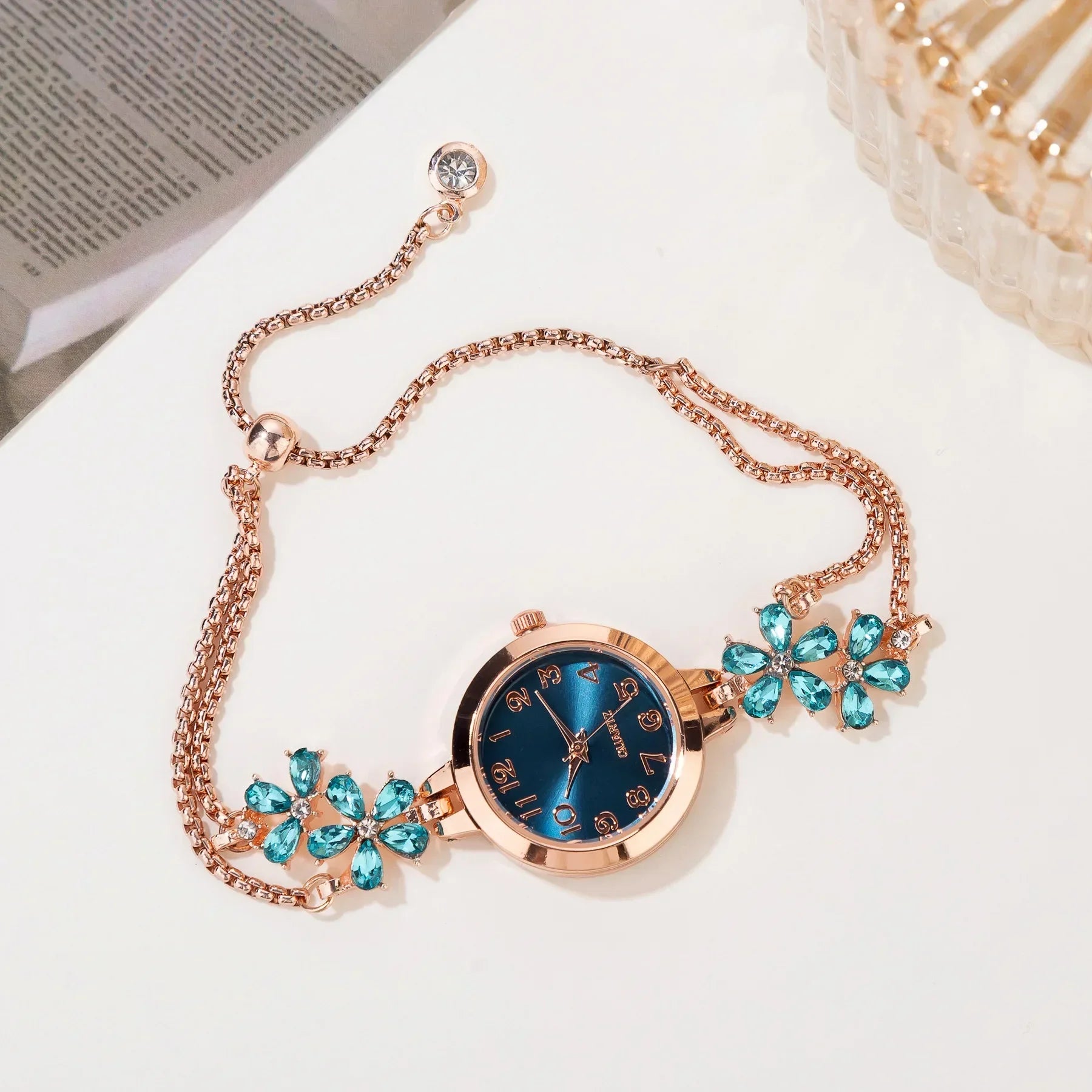 Womens Watches Brand Vintage Rhinestone Quartz Bracelet Watch Women's Watch Women Watches Luxury Relógio Feminino นาฬิกาข้อมือ.
