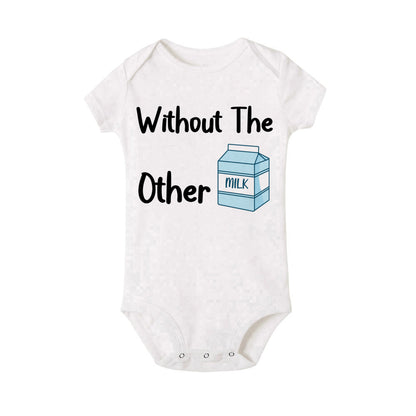 Zwillings-Body kann niemandem ohne den anderen Baby-Strampler haben. Lustiger Milch- und Keks-Zwillings-Bodysuit. Niedlicher Baby-Overall für beste Freunde.