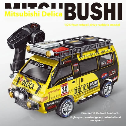 1/24 RC Car 1:24 Scale Mitsubishi Delika Car Model 2WD/4WD High Speed Remote Control Car Toy With Light Gift