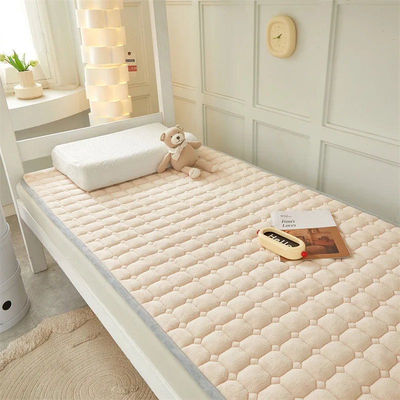 Winter Dormitory Soft Mattress Toppers Thick Warm Coral Velvet Bed Sheet Non-slip Mattress Cover Thin Bed Pad Tatami Floor Mat