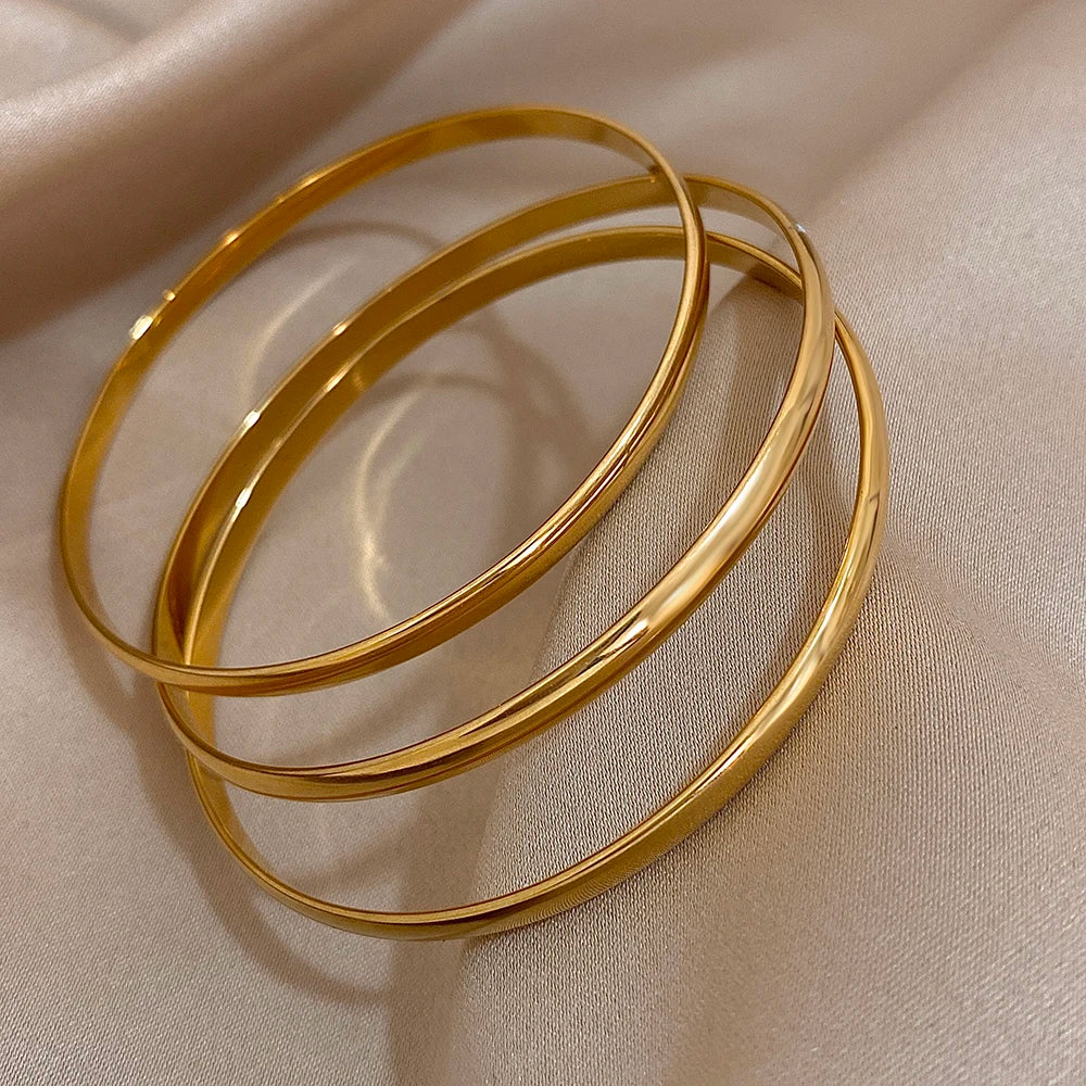 3pcs Glossy 18K Gold Plated Stainless Steel Bangle Bracelet for Women Minimalist Basic Wristband Bangles Waterproof Jewelry.