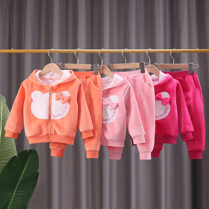 2025 new girl plus velvet sleeve winter warm and thick cartoon hat-connected top+pants two-piece 0-4-year-old children's set.