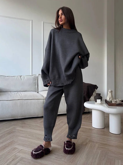 Bornladies Autumn Winter Women's New Turtleneck Knit Sweater Skinny Knit Pants Set Soft Oversized Ripped Hem Fashion Pullover